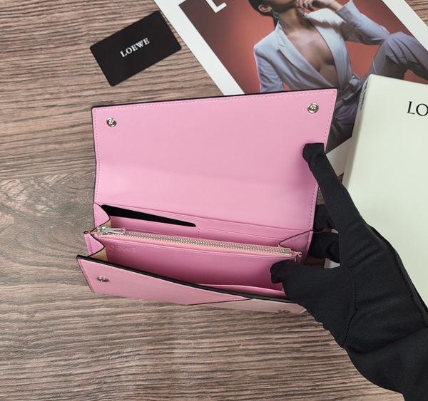 超激安ブランド財布偽物角部分ディテール